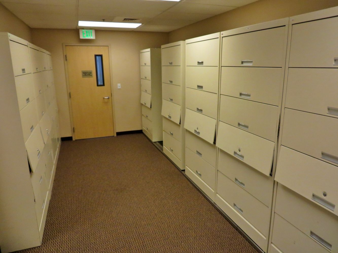 Surgery Center: 2439 Sonoma St, Redding, CA 96001
